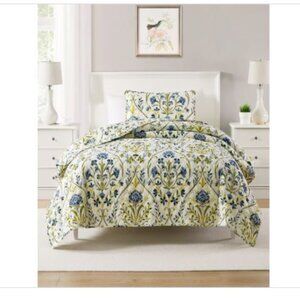 Seventh Studio Province Floral Damask Printed Pinsonic Quilt Set, Twin